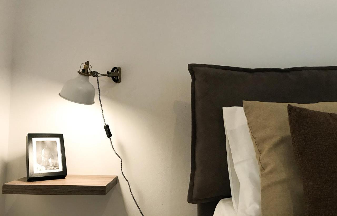 Viatorem Suites Torre dell'Orso Esterno foto