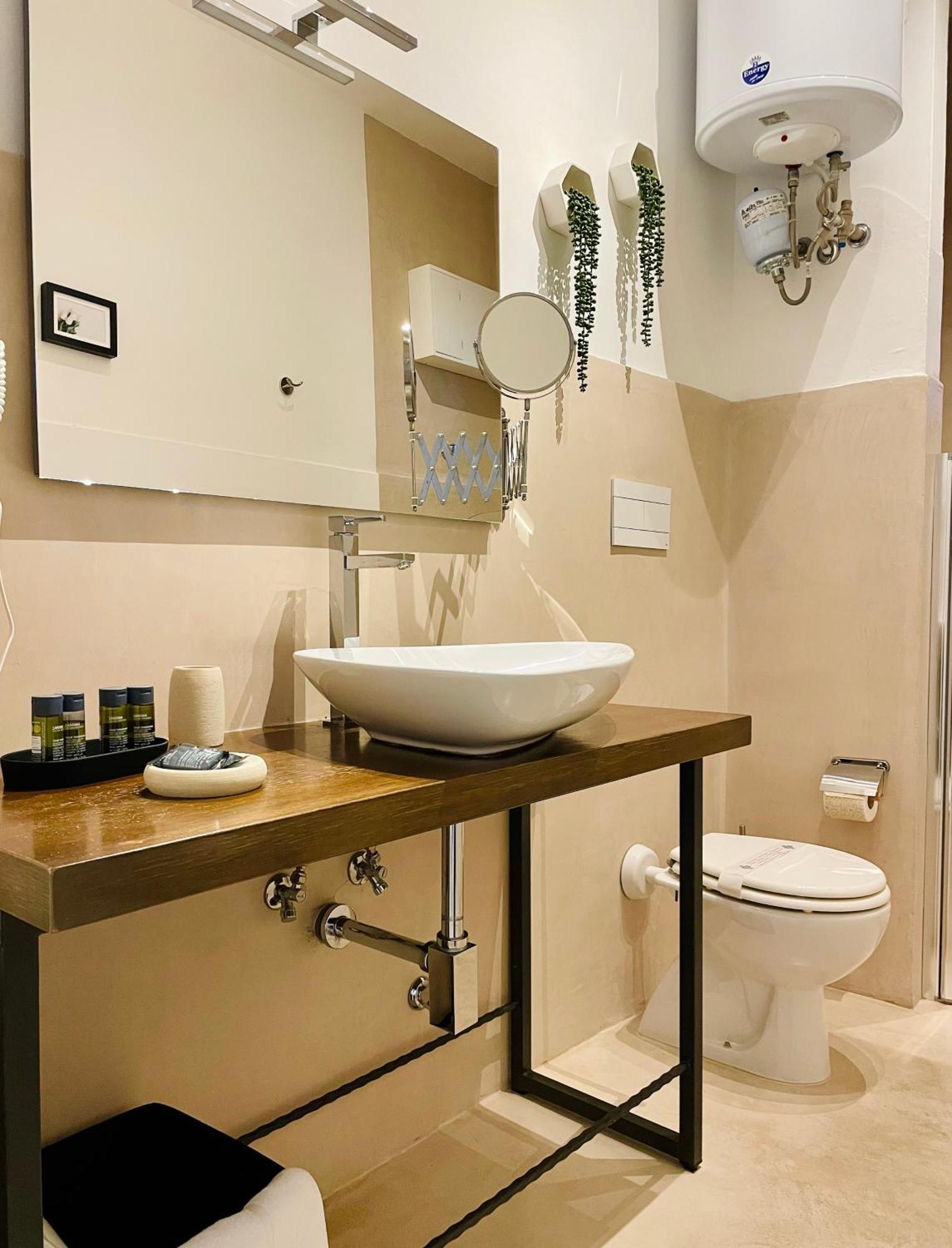 Viatorem Suites Torre dell'Orso Esterno foto