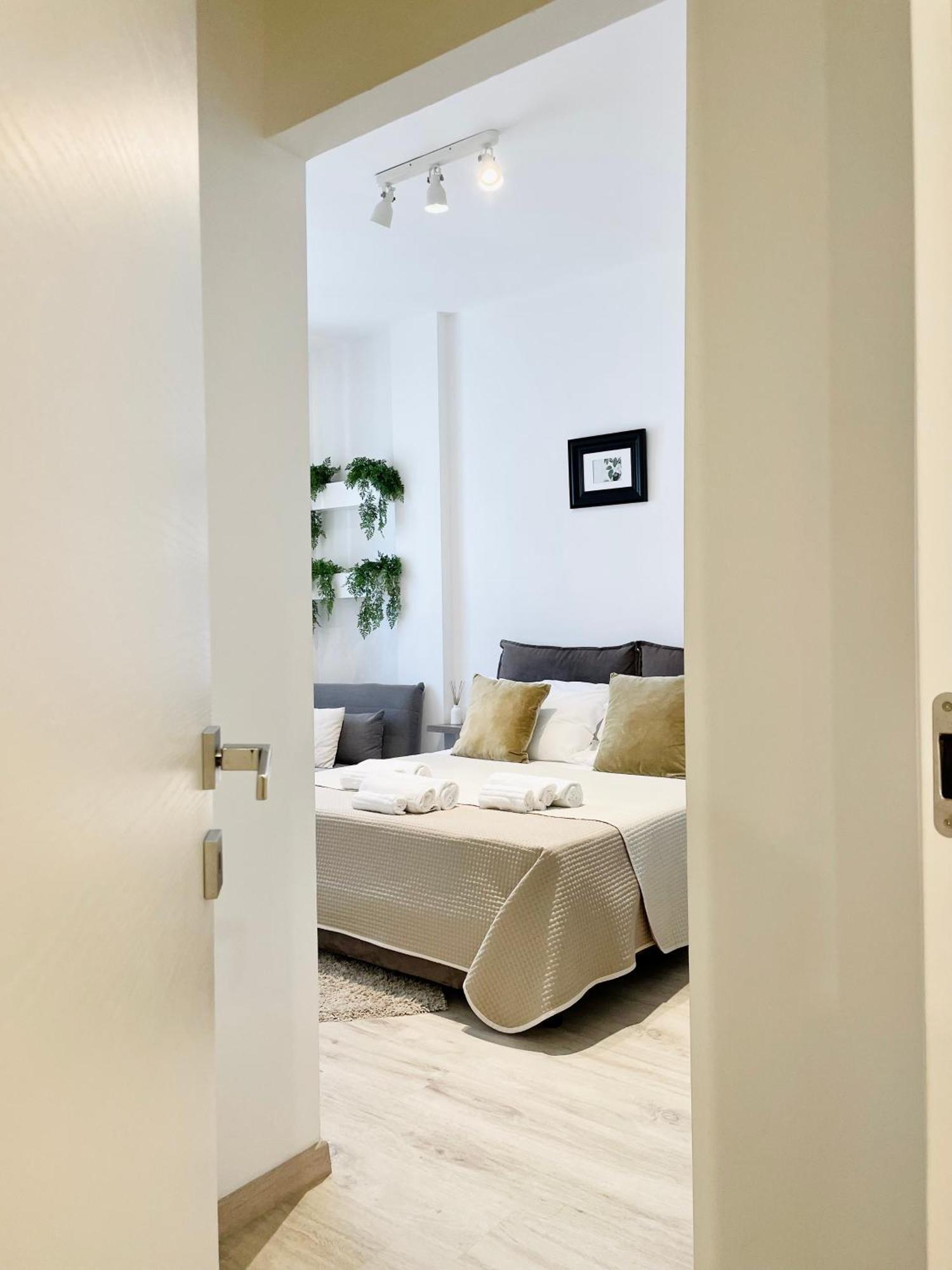 Viatorem Suites Torre dell'Orso Esterno foto