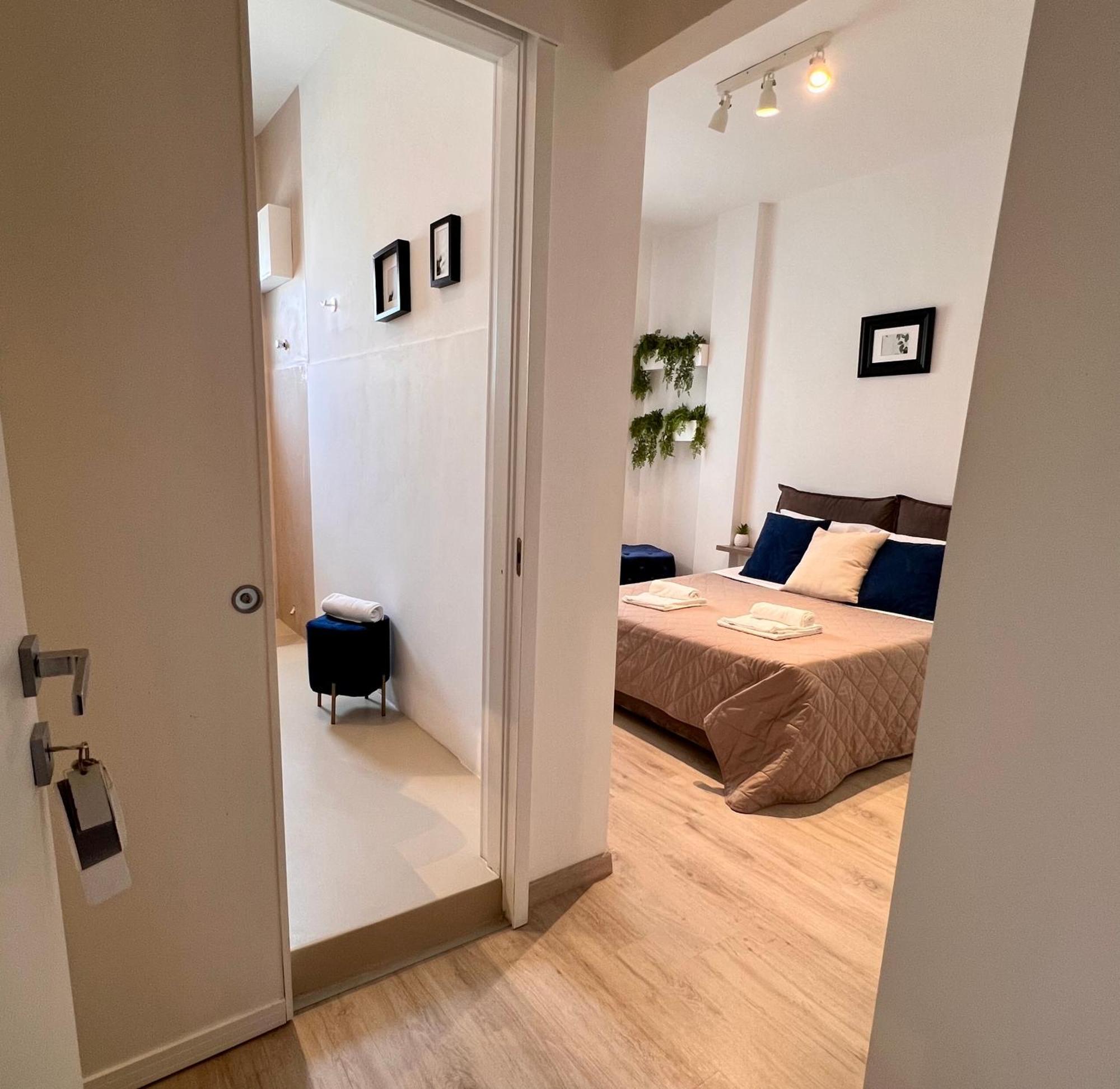 Viatorem Suites Torre dell'Orso Esterno foto