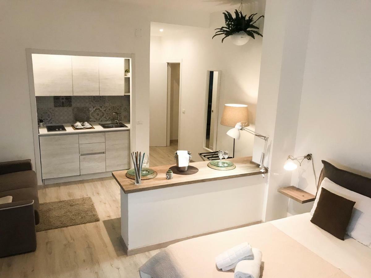 Viatorem Suites Torre dell'Orso Esterno foto